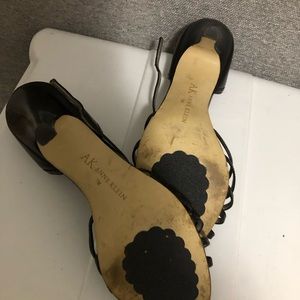Annie Klein black 4” heel size 7m